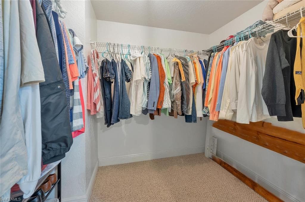 23520 Walden Center DR # 207, ESTERO FL 34134-14