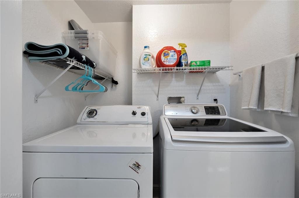 23520 Walden Center DR # 207, ESTERO FL 34134-18