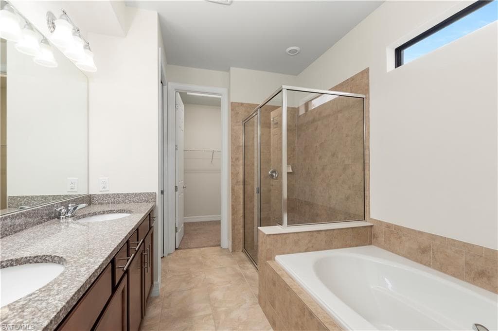 3322 Hampton BLVD, ALVA FL 33920-16