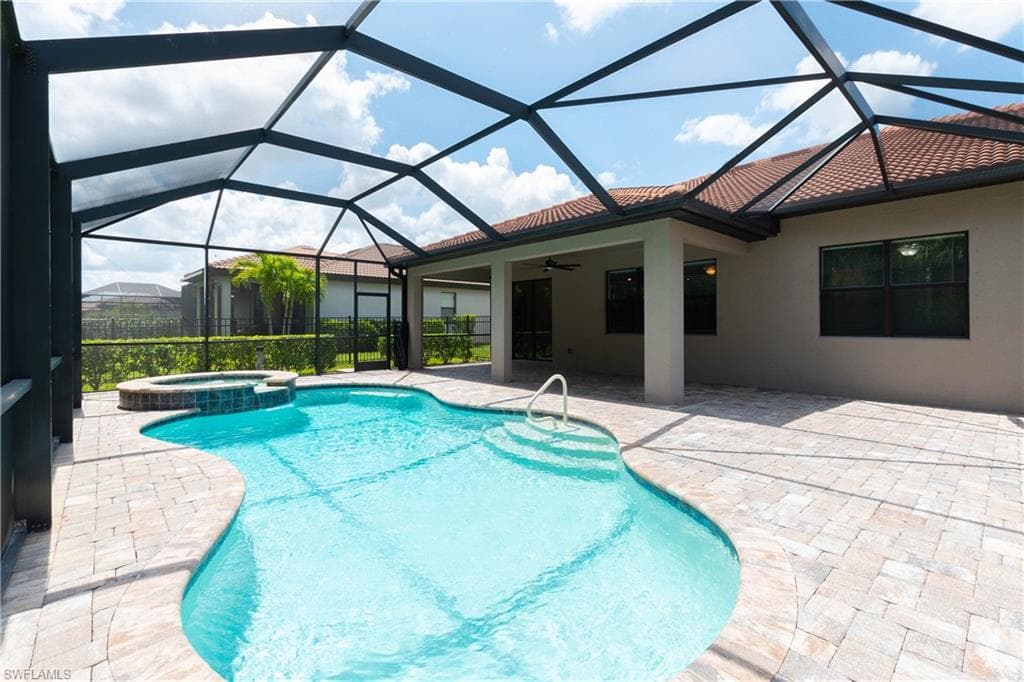 3322 Hampton BLVD, ALVA FL 33920-32