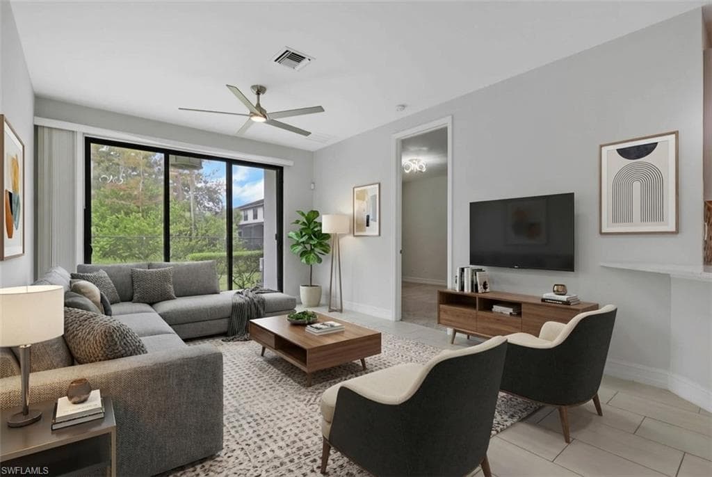 7501 Carnegie WAY, NAPLES FL 34119-10