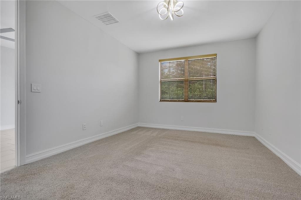 7501 Carnegie WAY, NAPLES FL 34119-18