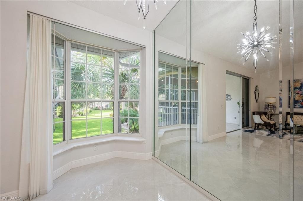 74 Silver Oaks CIR # 202, NAPLES FL 34119-10