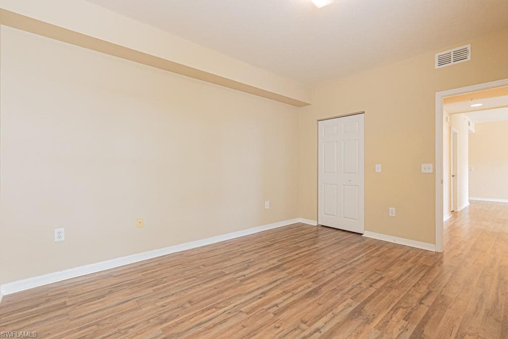 7935 Preserve CIR # 416, NAPLES FL 34119-10