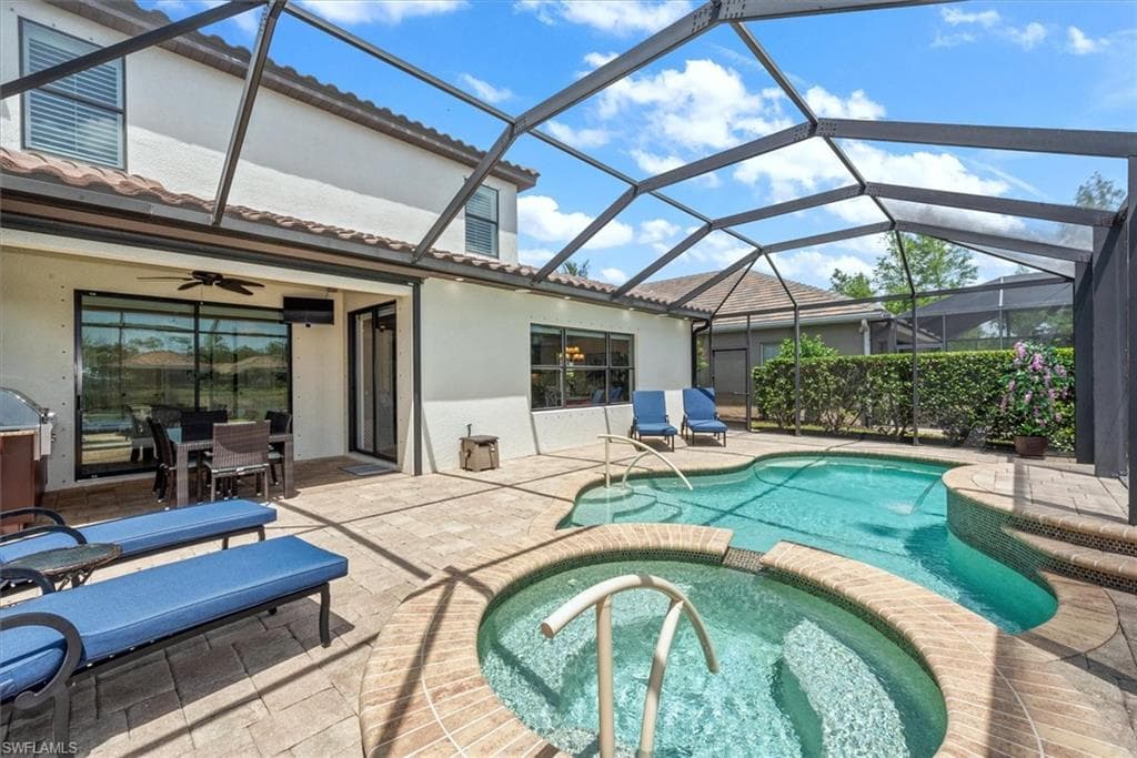 11569 Grey Egret CIR, FORT MYERS FL 33966-35
