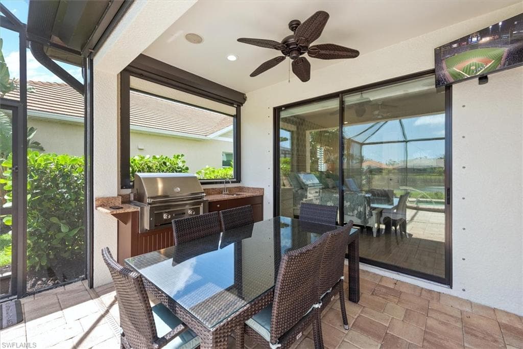 11569 Grey Egret CIR, FORT MYERS FL 33966-36