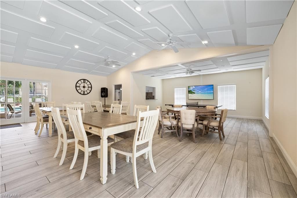 757 Wiggins Lake DR # 106, NAPLES FL 34110-30