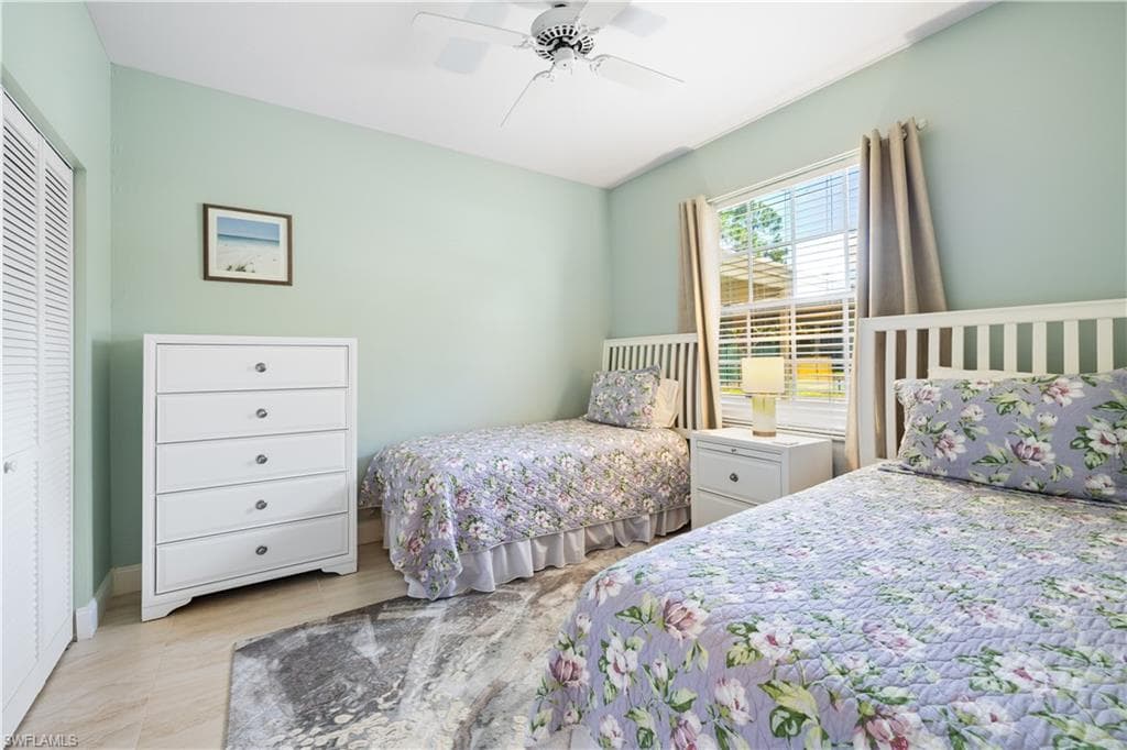 757 Wiggins Lake DR # 106, NAPLES FL 34110-20