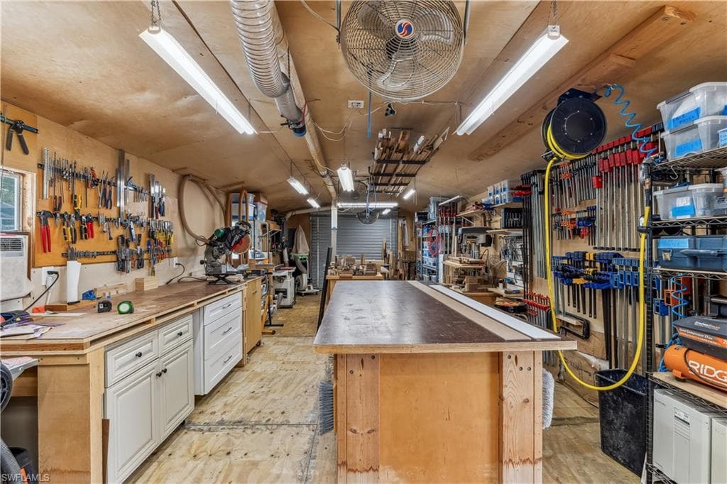 5654 Natoma DR, FORT MYERS FL 33919-17