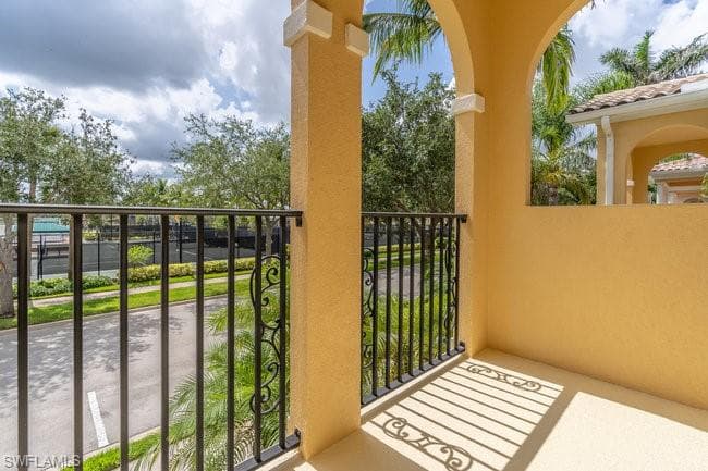 8055 Sorrento LN, NAPLES FL 34114-31