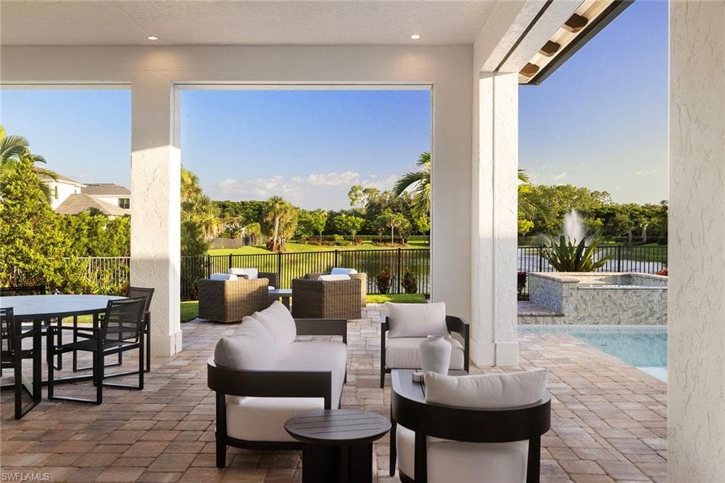 16776 Enclave CIR, NAPLES FL 34110-35