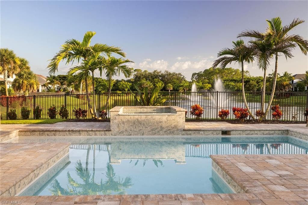 16776 Enclave CIR, NAPLES FL 34110-31