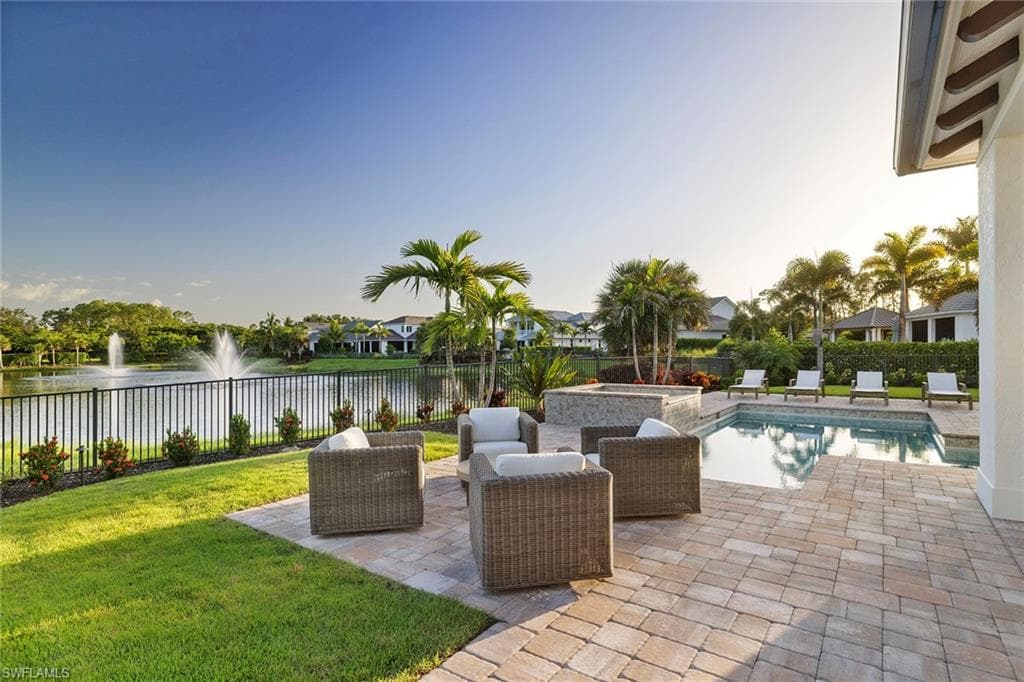 16776 Enclave CIR, NAPLES FL 34110-32