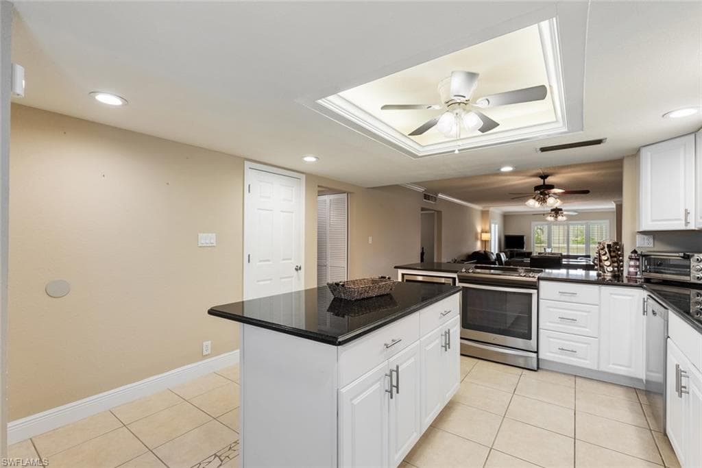 2264 Winkler AVE # 202, FORT MYERS FL 33901-2