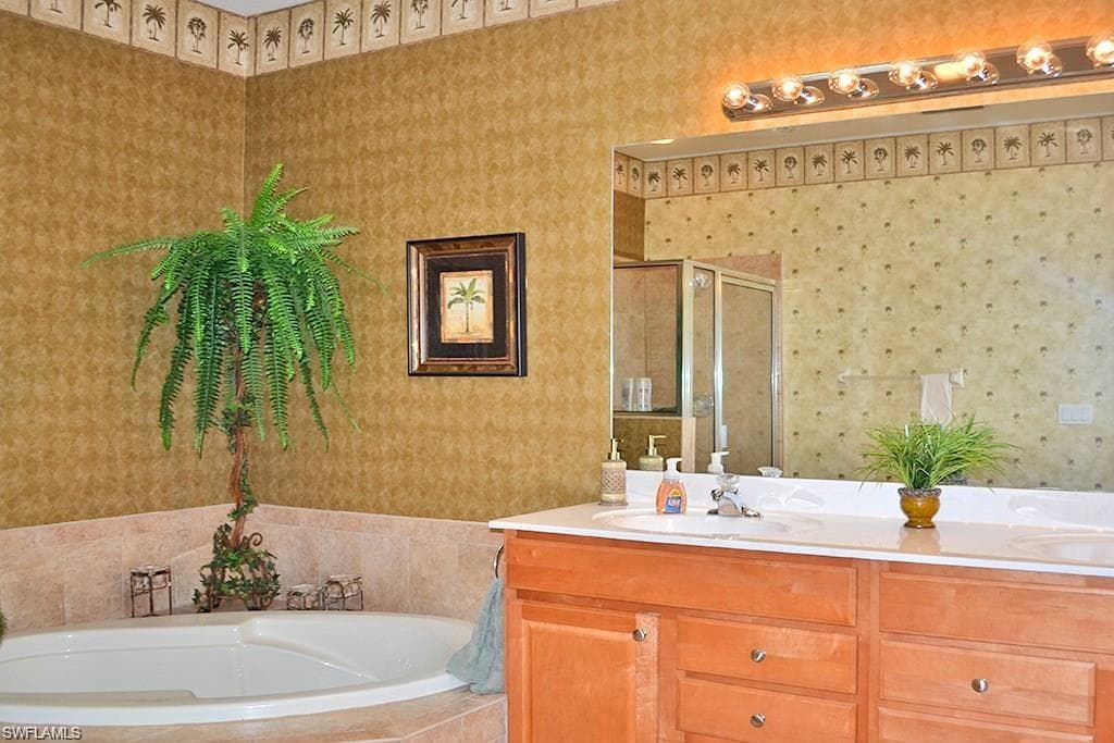 4007 Recreation LN, NAPLES FL 34116-13