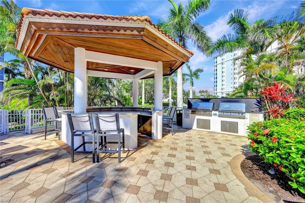 400 Flagship DR # 1002, NAPLES FL 34108-36