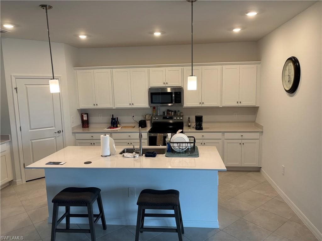 18677 Marlin Kite LN, NORTH FORT MYERS FL 33917-1