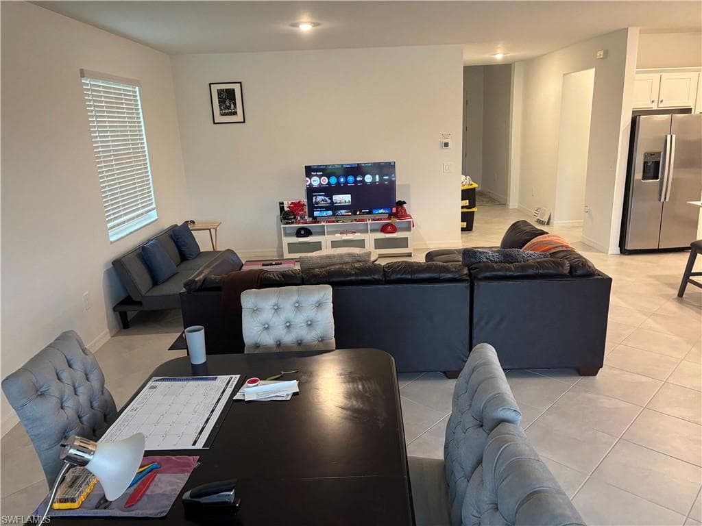 18677 Marlin Kite LN, NORTH FORT MYERS FL 33917-4