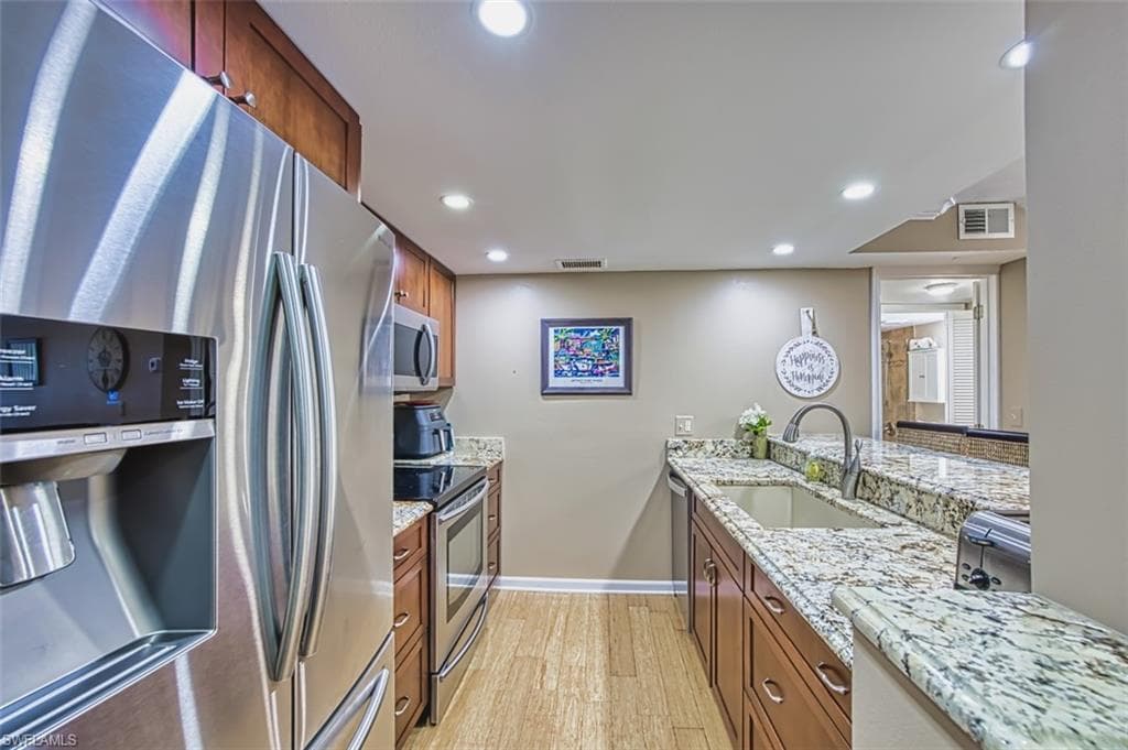 2885 Palm Beach BLVD # 105, FORT MYERS FL 33916-12