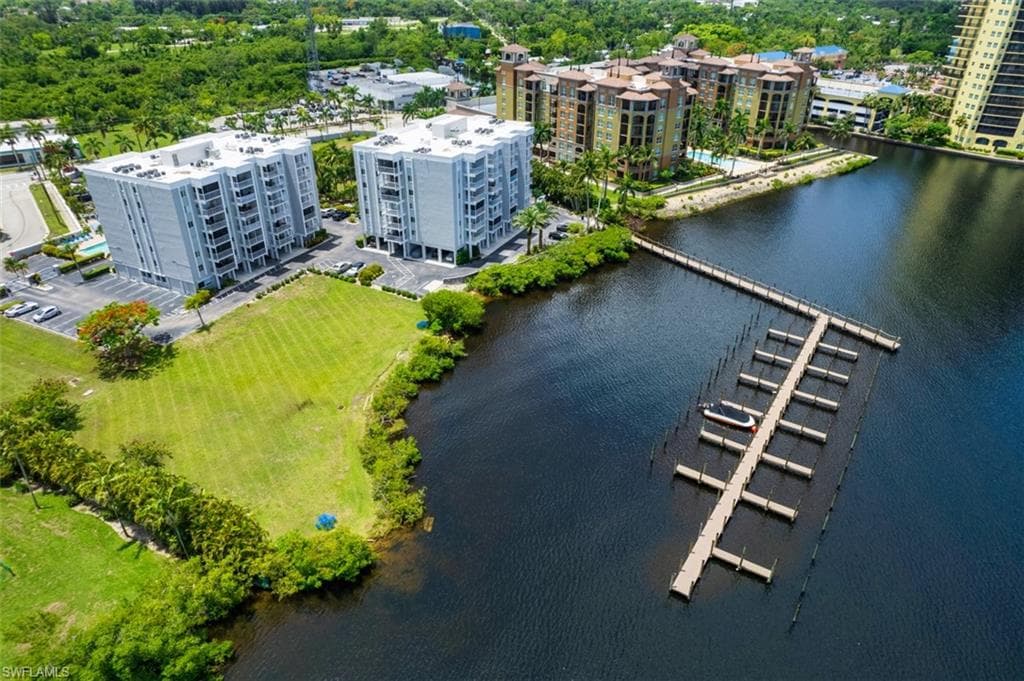 2885 Palm Beach BLVD # 105, FORT MYERS FL 33916-8