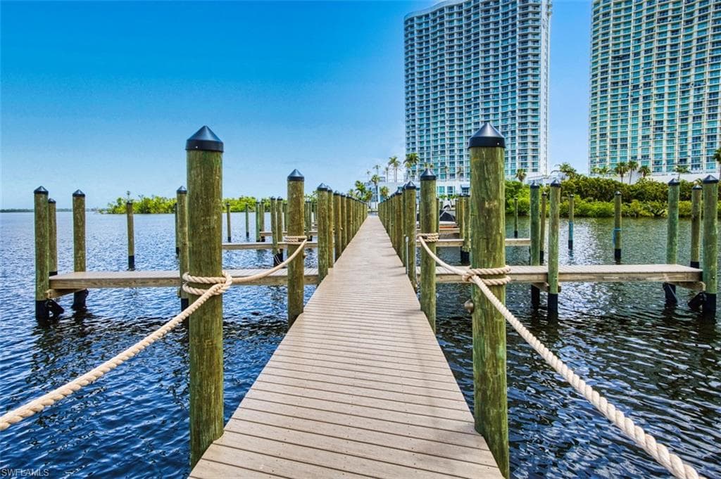 2885 Palm Beach BLVD # 105, FORT MYERS FL 33916-40