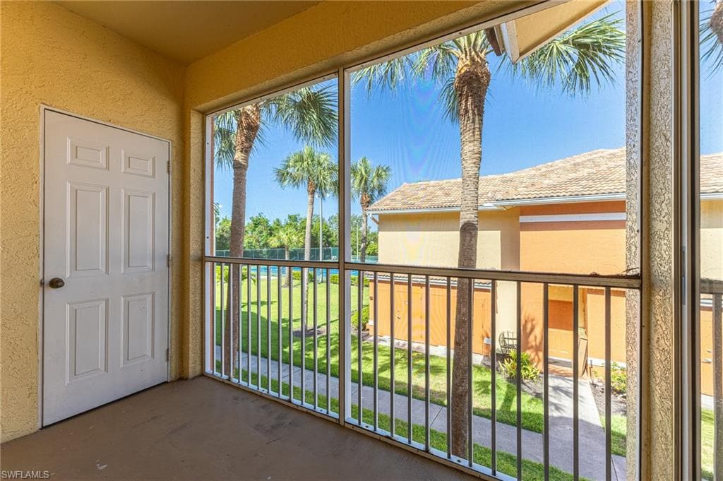 6330 Aragon WAY # 207, FORT MYERS FL 33966-14