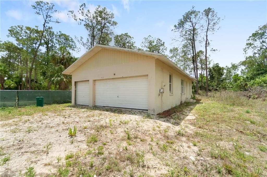 4106 3rd AVE SW, NAPLES FL 34119-35
