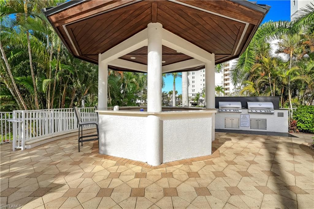 410 FLAGSHIP DR # 505, NAPLES FL 34108-27