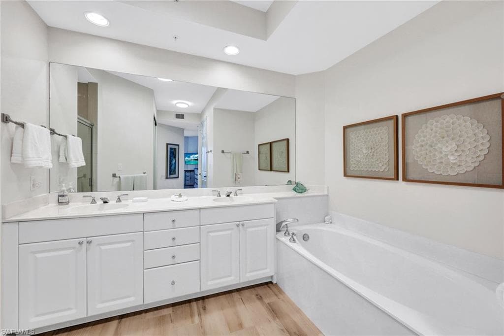 410 FLAGSHIP DR # 505, NAPLES FL 34108-10