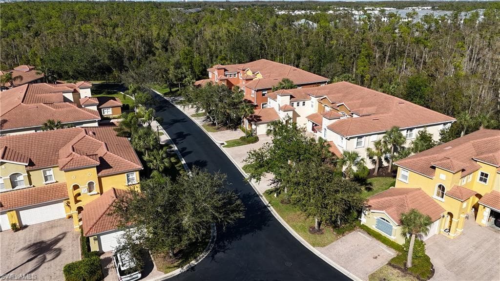 12099 Lucca ST # 201, FORT MYERS FL 33966-39