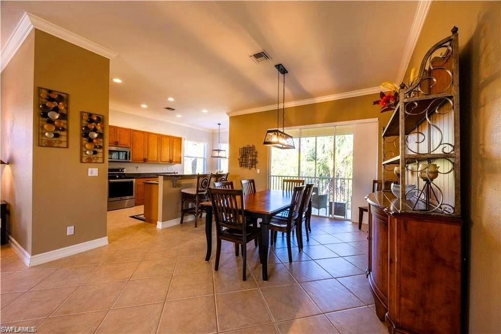 12099 Lucca ST # 201, FORT MYERS FL 33966-20