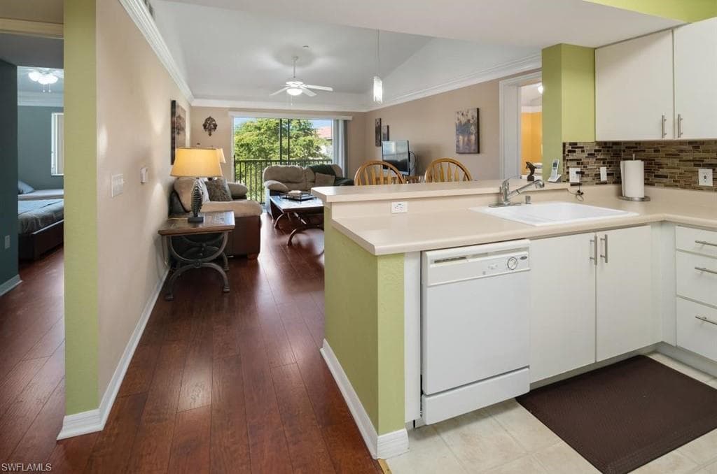 8297 KEY ROYAL LN # 331, NAPLES FL 34119-1