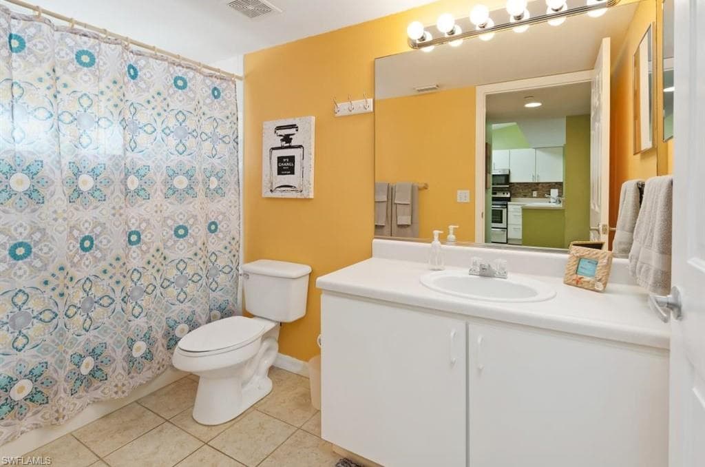 8297 KEY ROYAL LN # 331, NAPLES FL 34119-7