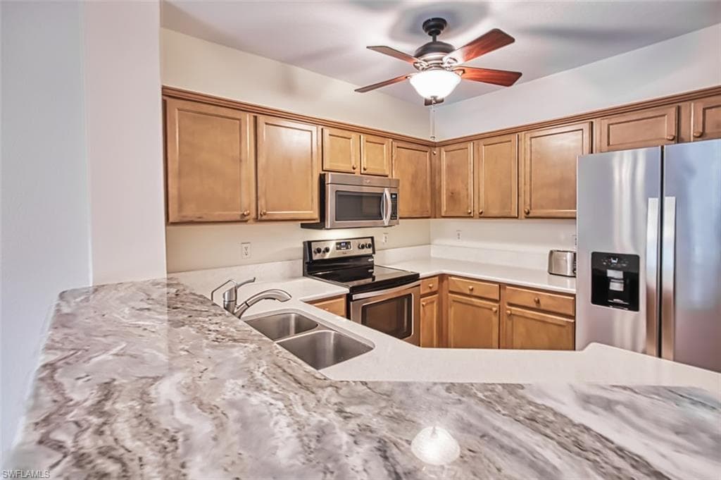 10058 Pacific Pines AVE, FORT MYERS FL 33966-10