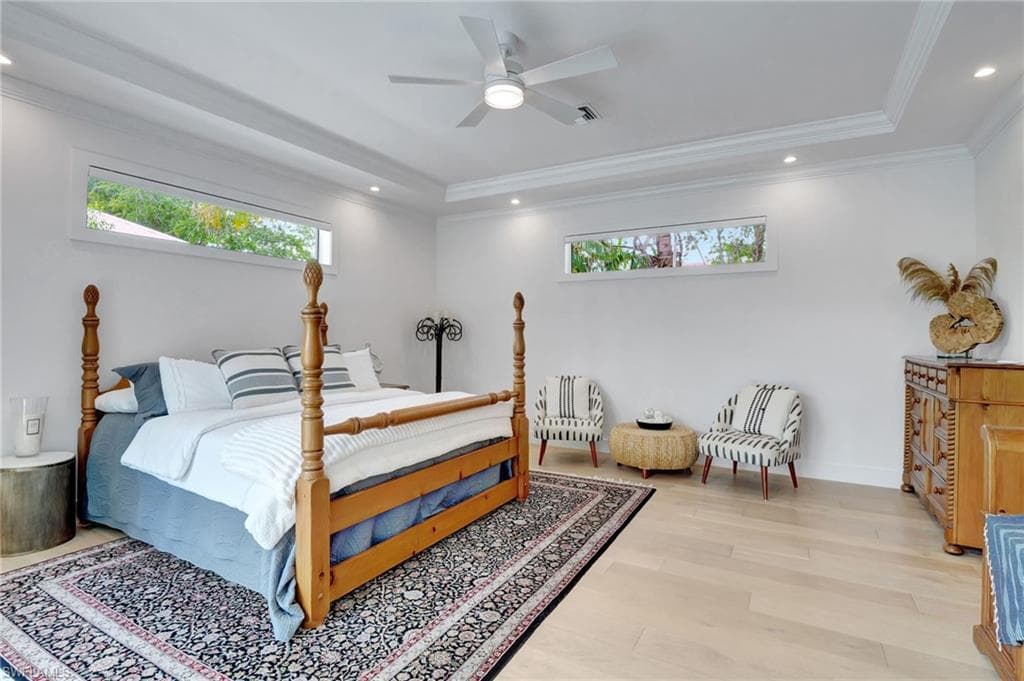 2120 Curtis ST, NAPLES FL 34112-22