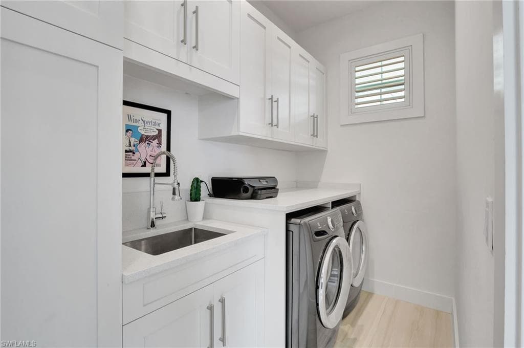 2120 Curtis ST, NAPLES FL 34112-31