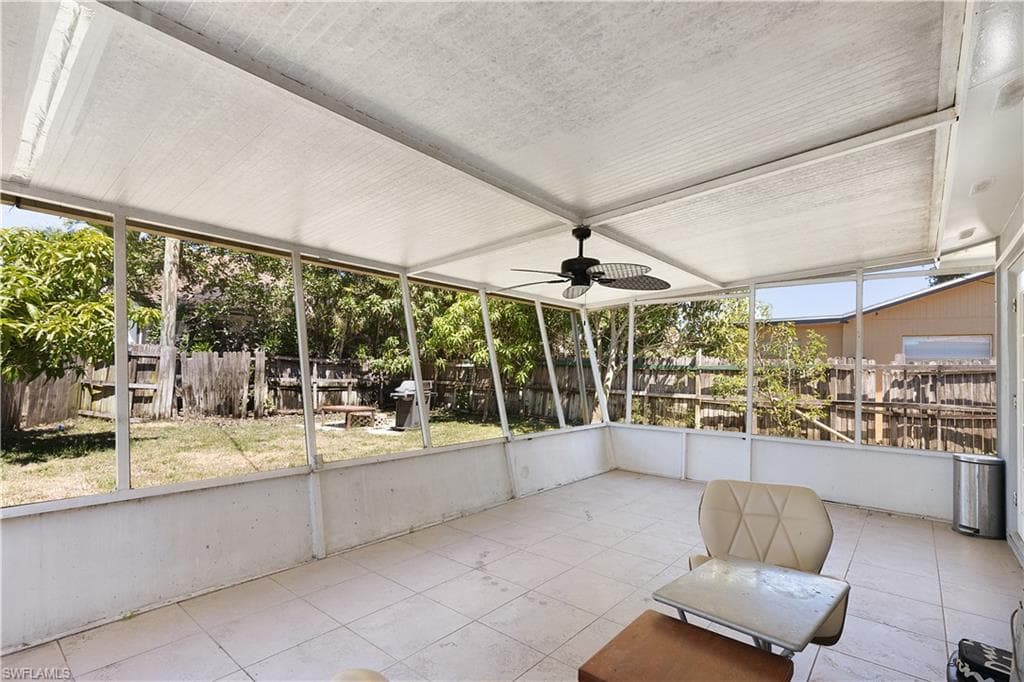 1141 S Alhambra CIR, NAPLES FL 34103-22