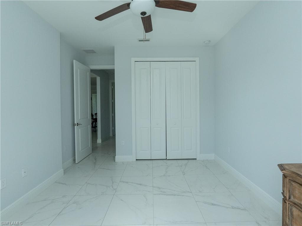 260 Price ST, NAPLES FL 34113-19