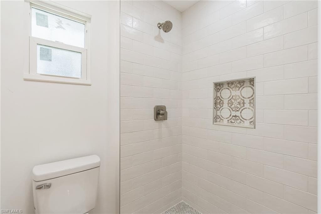 13724 River Forest DR, FORT MYERS FL 33905-9