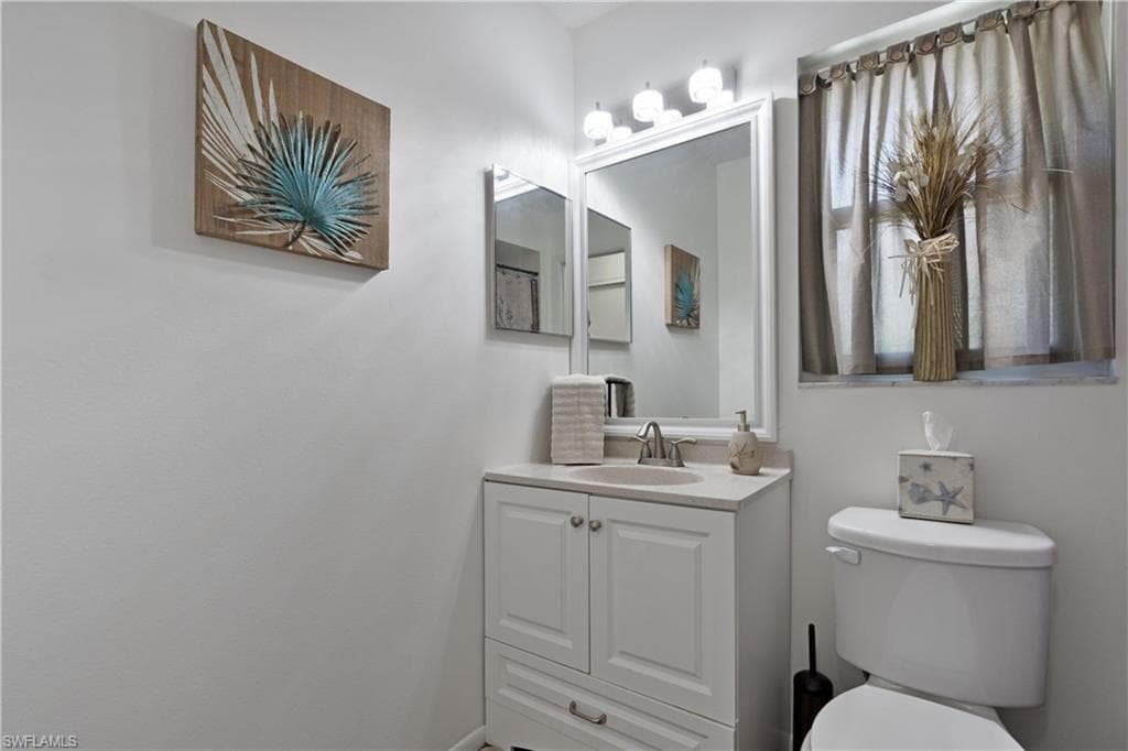 6108 Penny LN, BRADENTON FL 34207-26