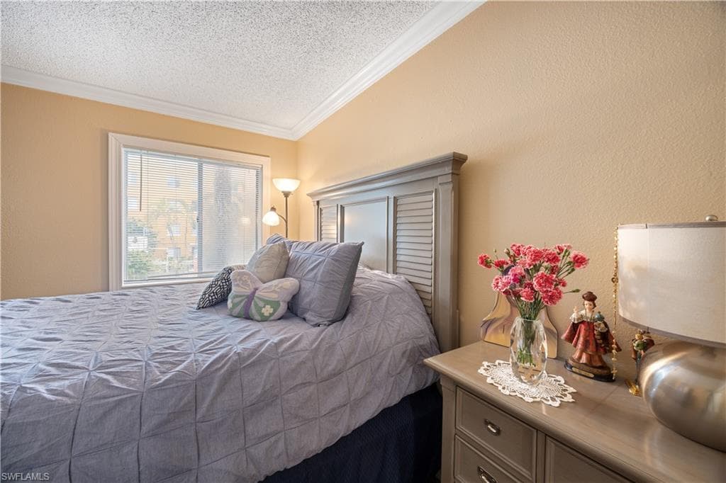 2366 E Mall DR # 217, FORT MYERS FL 33901-22