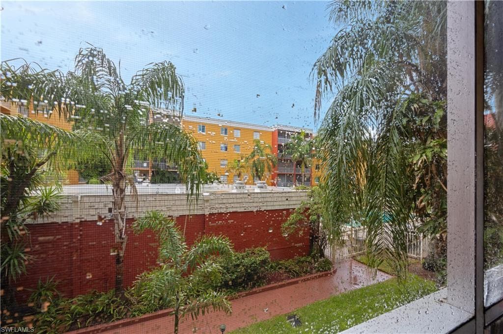 2366 E Mall DR # 217, FORT MYERS FL 33901-30