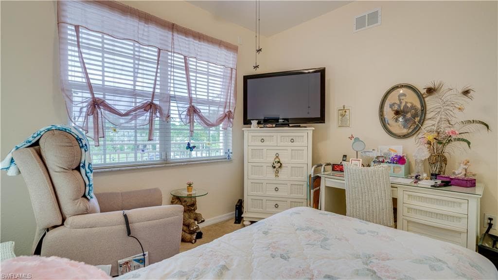 1133 Van Loon Commons CIR # 202, CAPE CORAL FL 33909-21