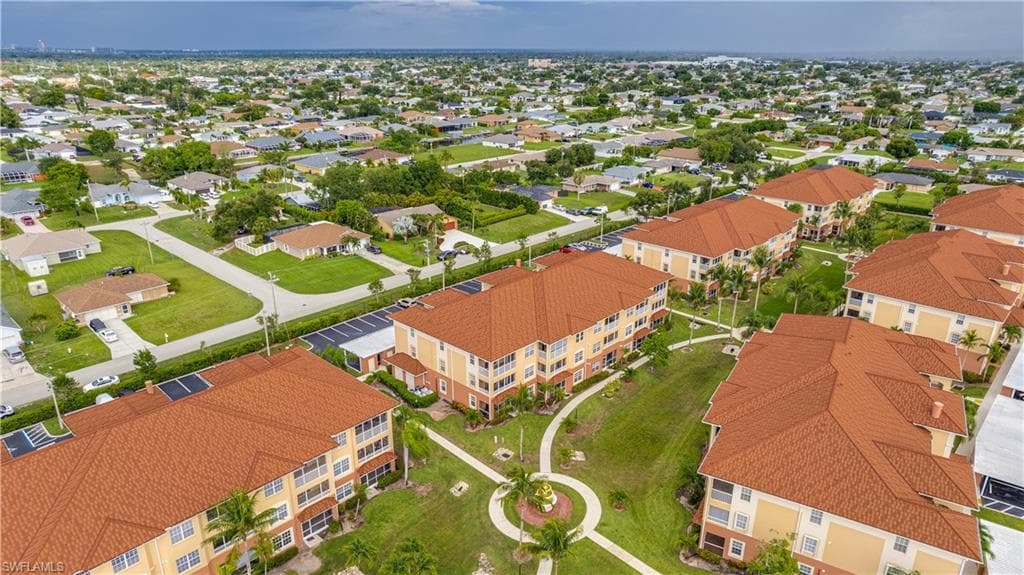 1133 Van Loon Commons CIR # 202, CAPE CORAL FL 33909-40