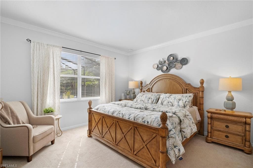 8088 Piedmont DR, NAPLES FL 34104-25