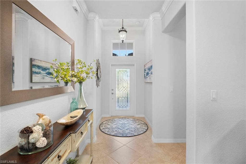 8088 Piedmont DR, NAPLES FL 34104-4