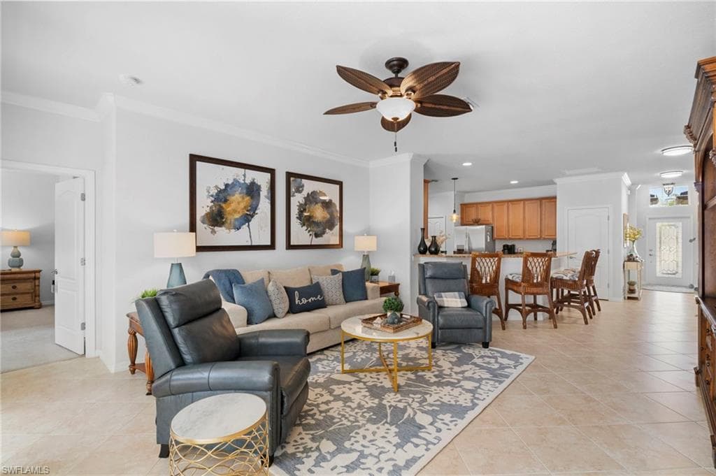 8088 Piedmont DR, NAPLES FL 34104-14