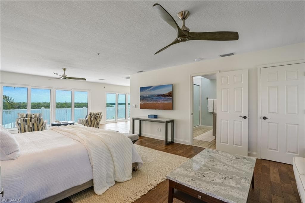 4031 Bayside RD, FORT MYERS BEACH FL 33931-15