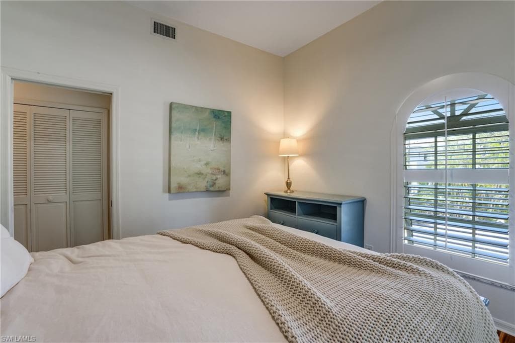 4031 Bayside RD, FORT MYERS BEACH FL 33931-23