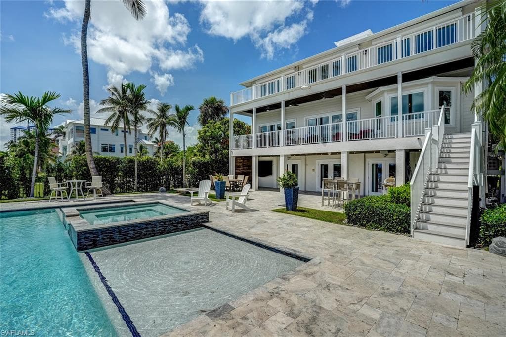 4031 Bayside RD, FORT MYERS BEACH FL 33931-36